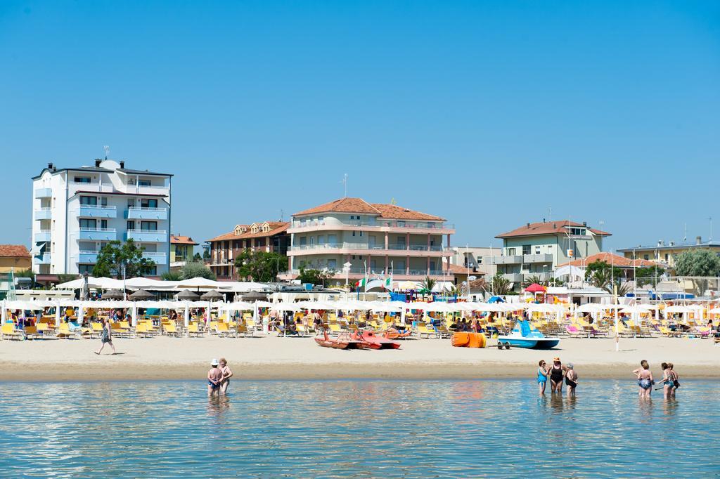 Albergo Villa Mauri Rimini Luaran gambar