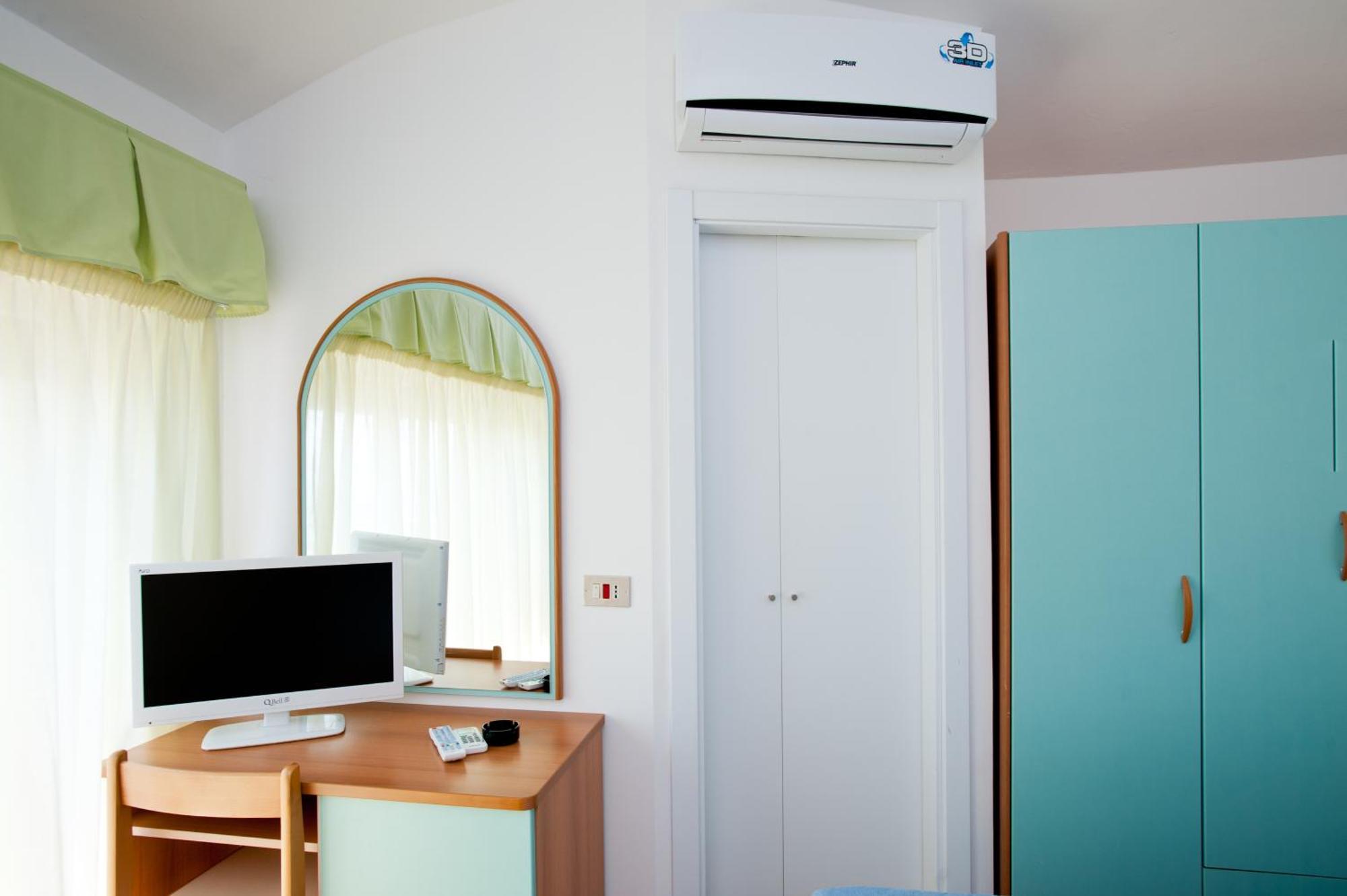 Albergo Villa Mauri Rimini Luaran gambar