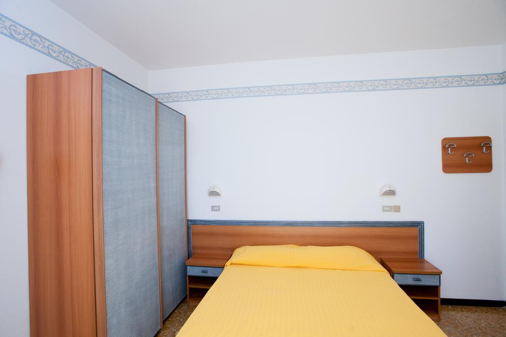 Albergo Villa Mauri Rimini Luaran gambar